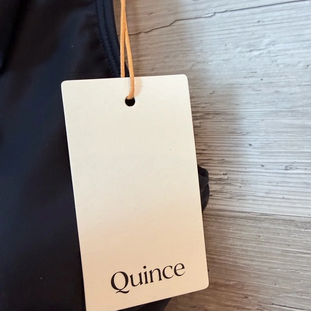 NWT Quince Italian Ruffle Wrap One-Piece Swimsuit - Black - Size L - Picture 5 of 9